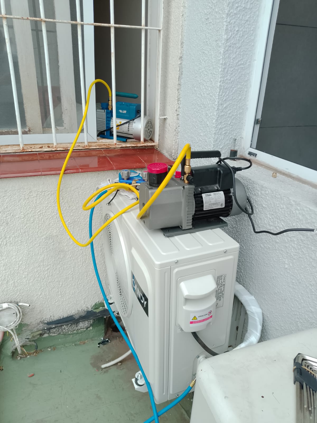 Trabajo realizado por Cesar & Javier - Refrigeración